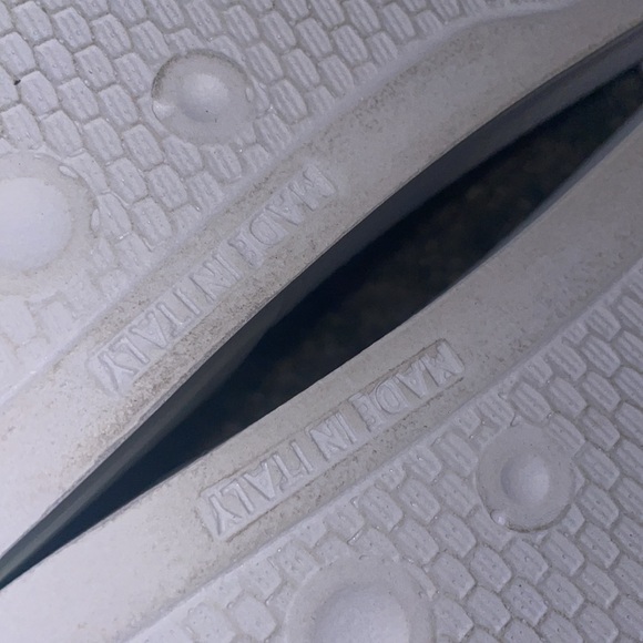 Moschino White Pool slides - Picture 8 of 8